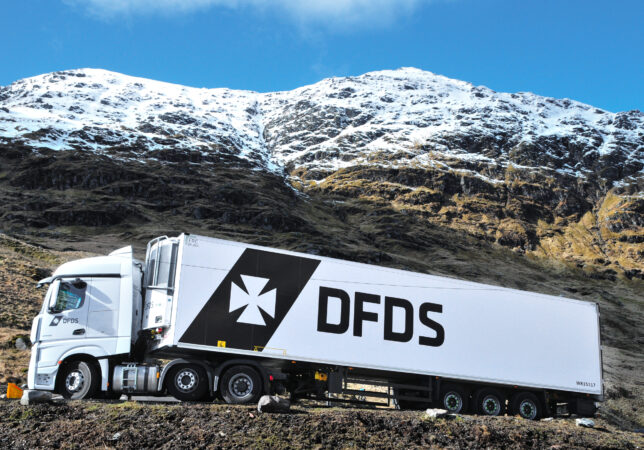 DFDS Truck with the new logo